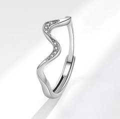 Water Wave Silver Ring in Fashion Design